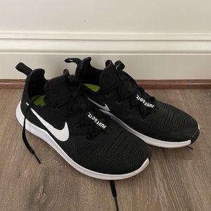 Nike women’s training shoe